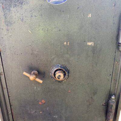 Combination Safe (25"x 24" x 36")