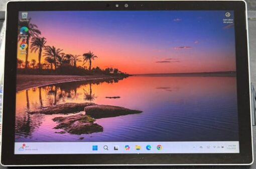 Tablet - Microsoft Surface Pro 4 16GB RAM 256GB 12" Screen with Intel i7 (Silver)